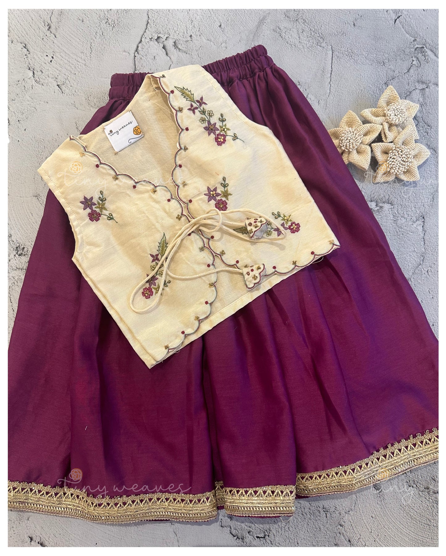 floral Embroidered scalloped skirt set