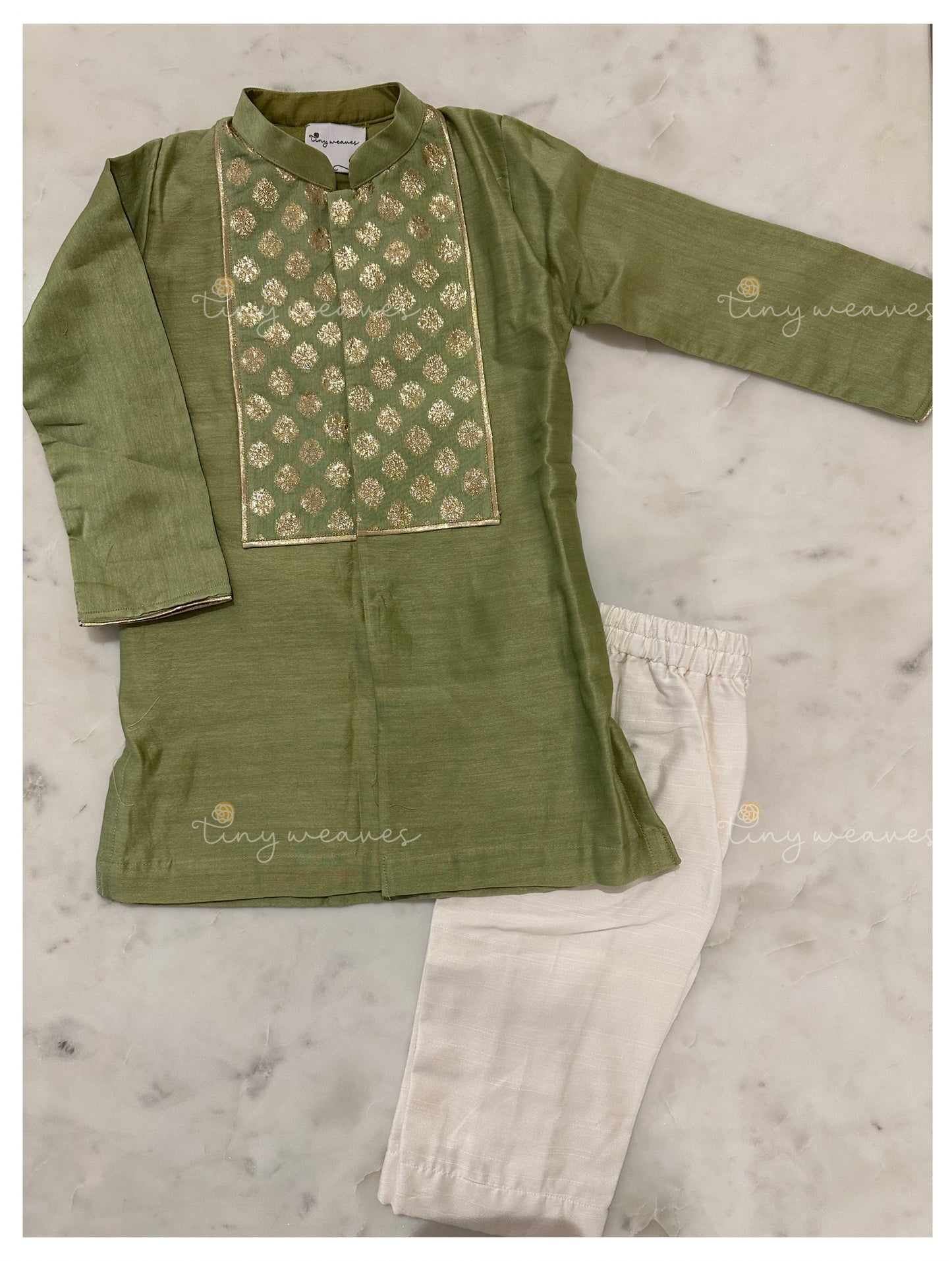 Chanderi yoke kurta set