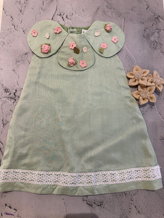 3 collar mint floral crochet dress