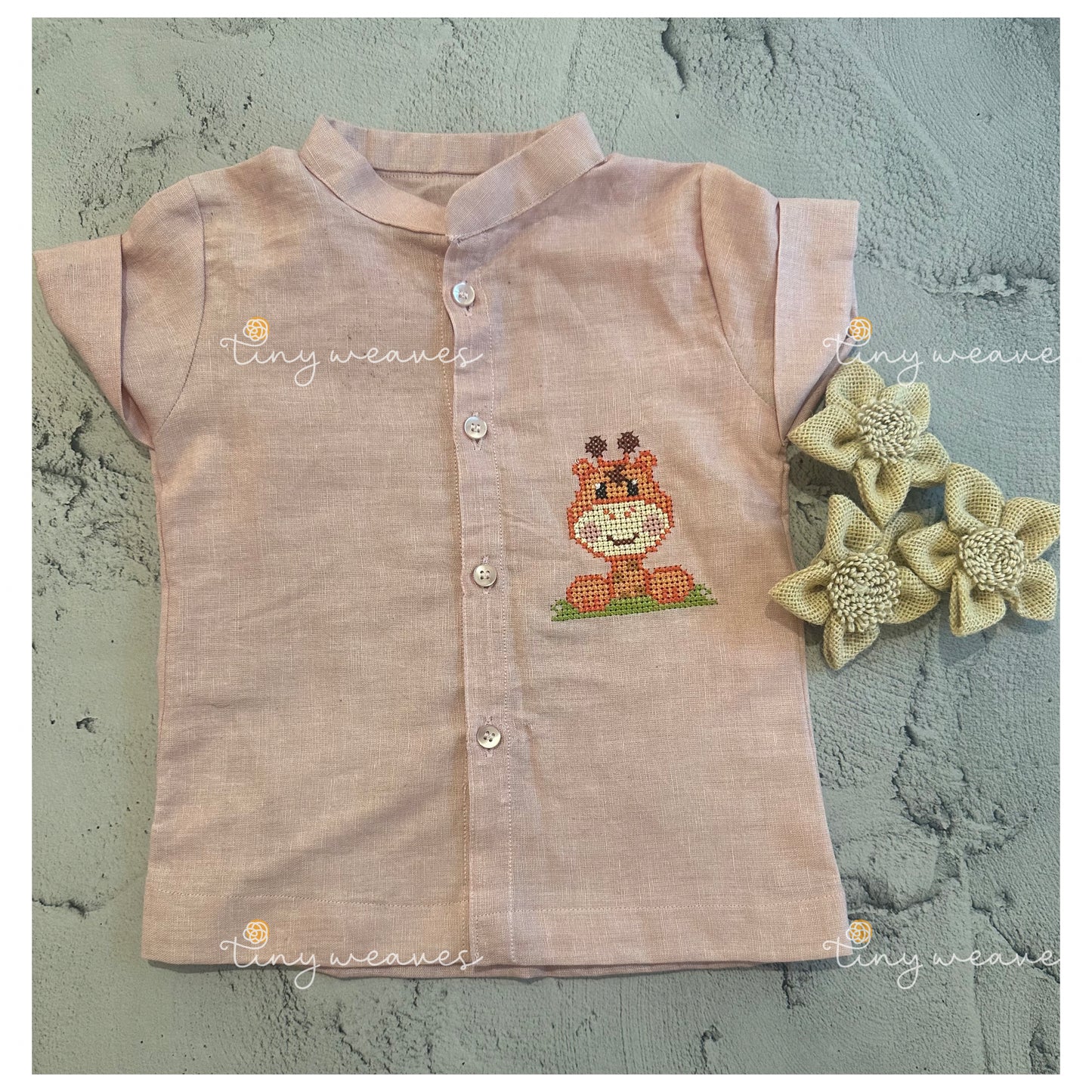 Peeping giraffe cross stitch shirt