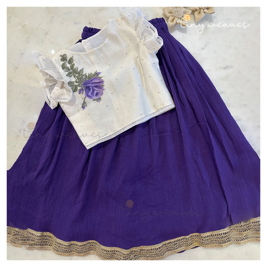 Falling rose set in purple