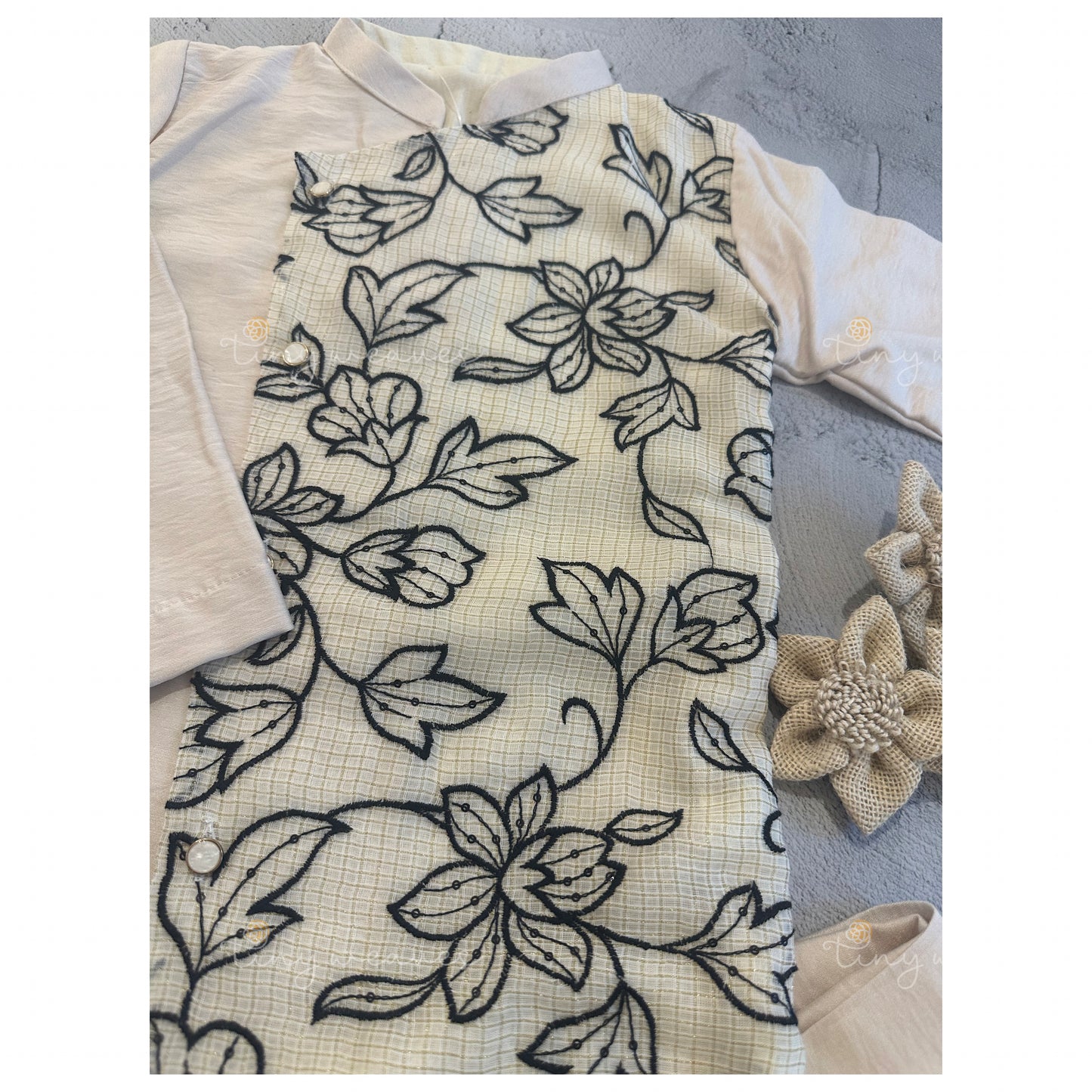 Kota embroidered kurta set [ off white ]