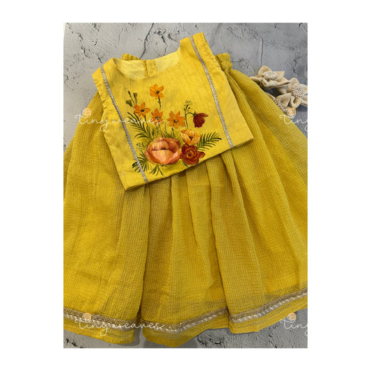 Yellow floral bouquet skirt set