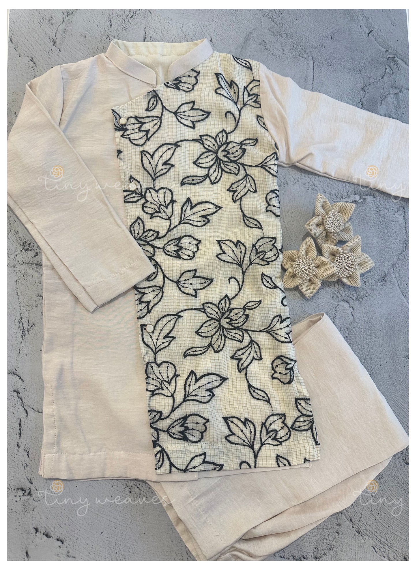 Kota embroidered kurta set [ off white ]