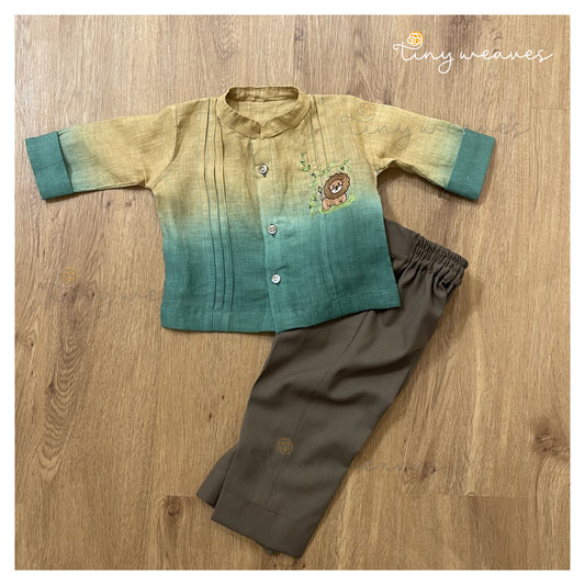 Lion Embroidered Ombre shirt [ green ]