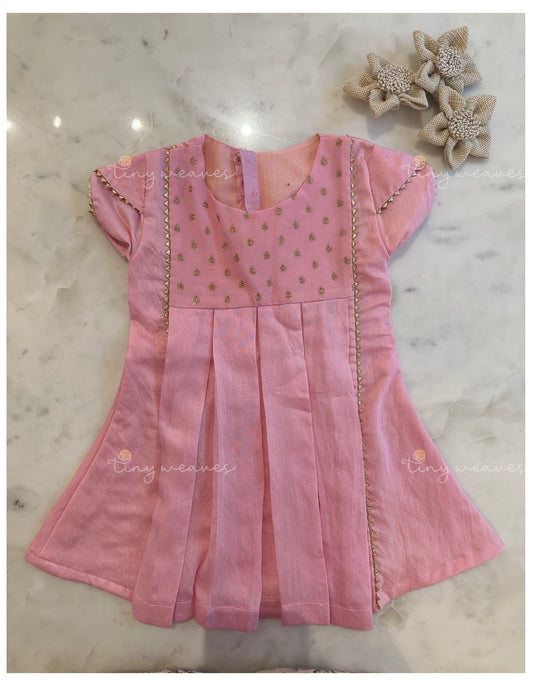 Box pleated frock [ pink]