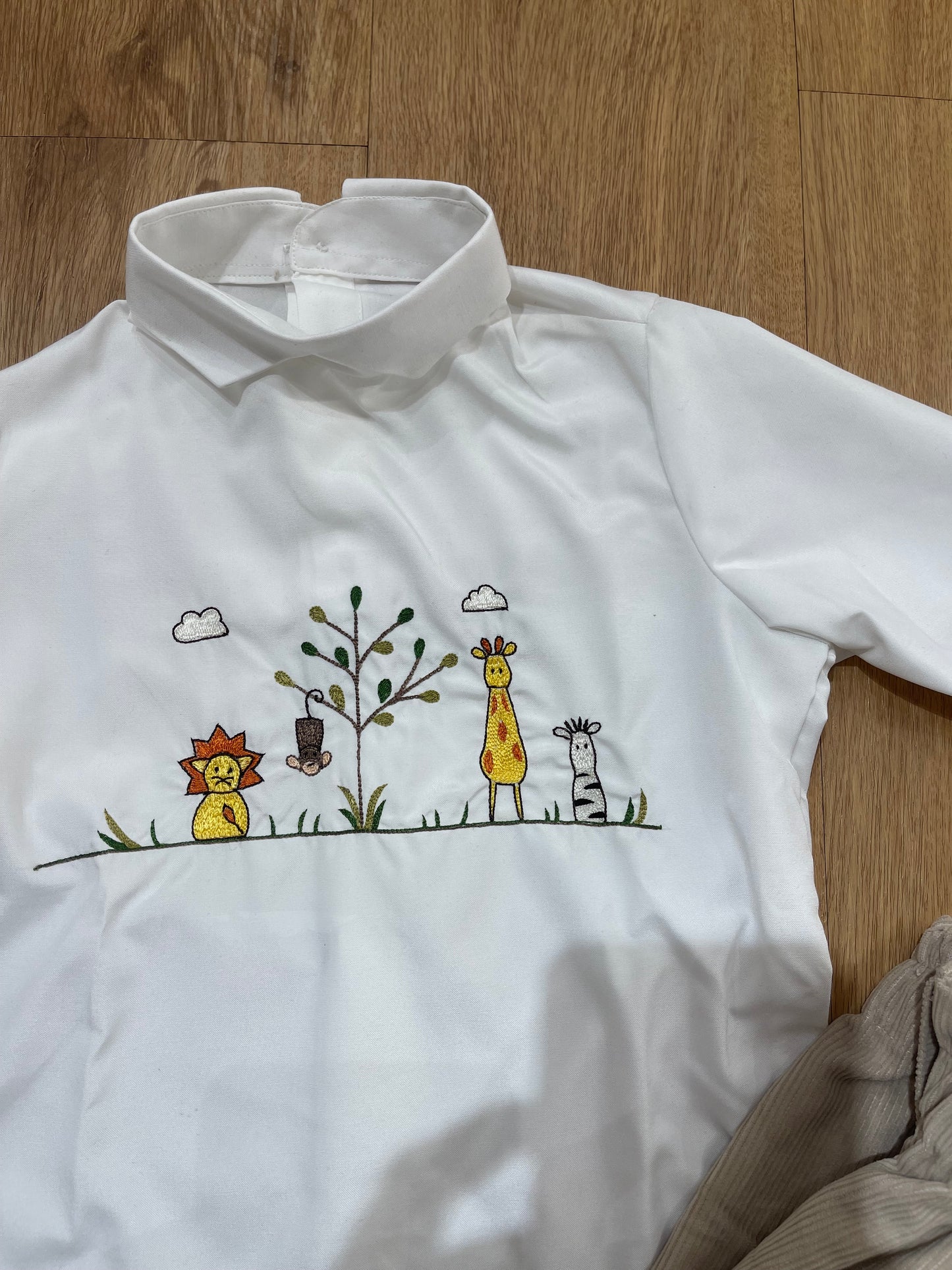 Safari Tales Embroidered Set