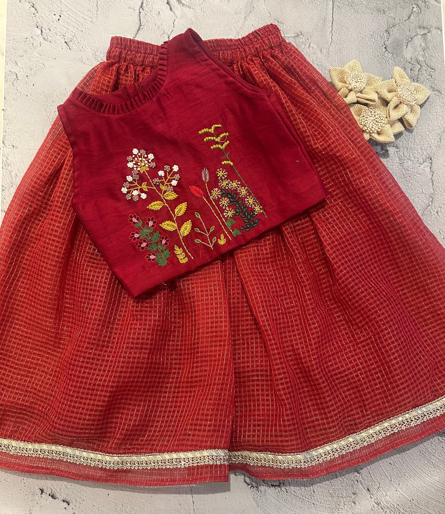 Red Kota garden skirt set
