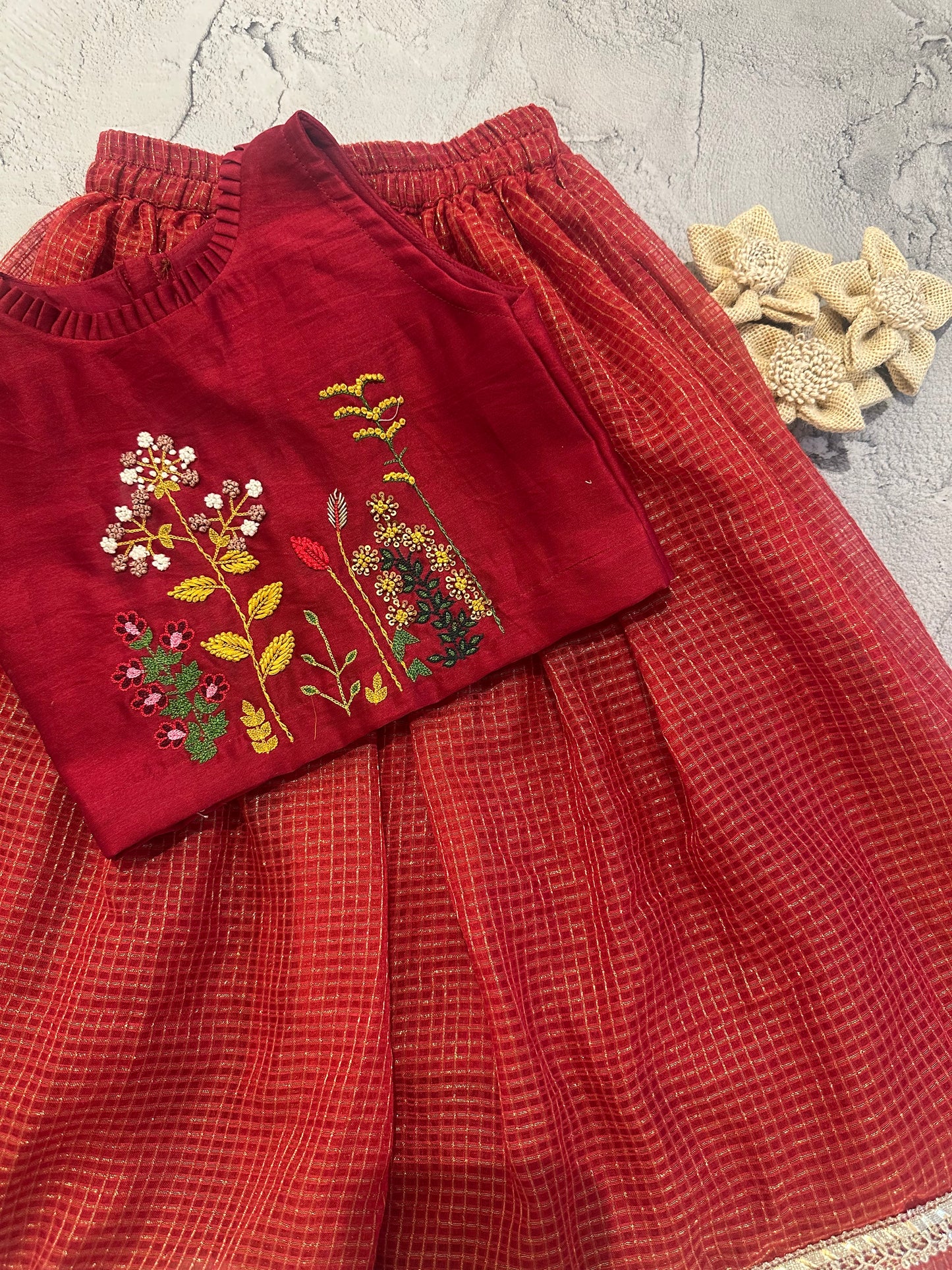 Red Kota garden skirt set