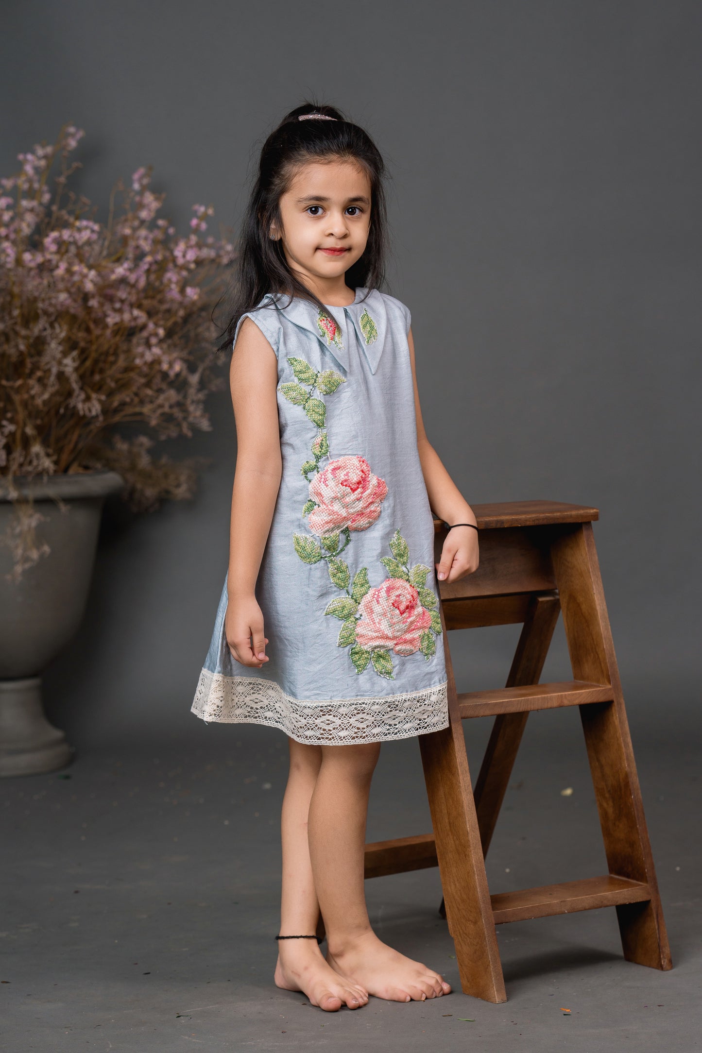 Rose creeper grey dress