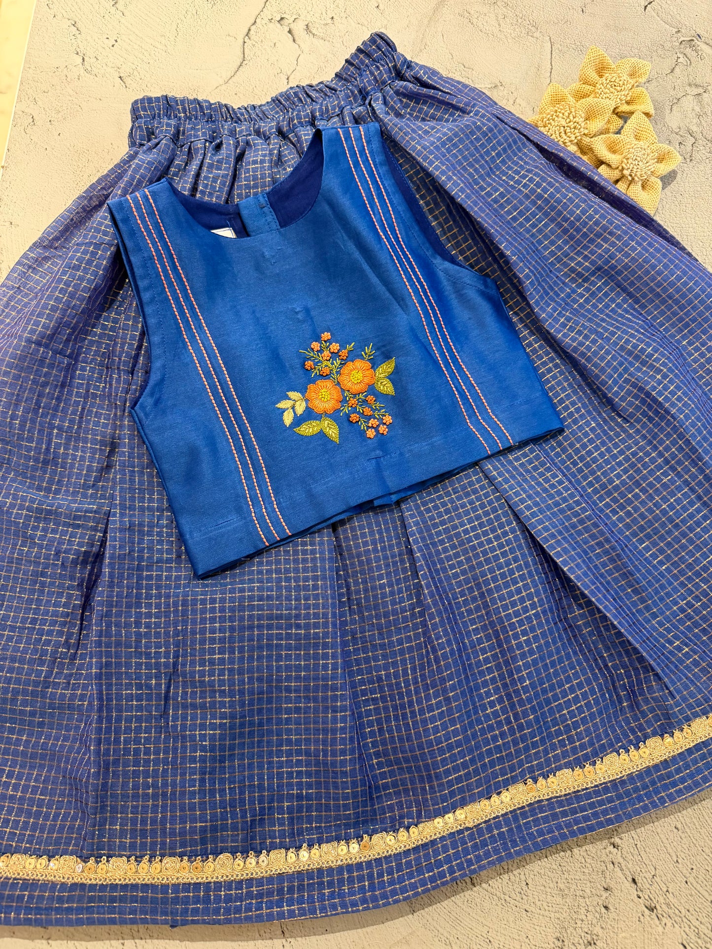 Flora embroidered skirt set in blue