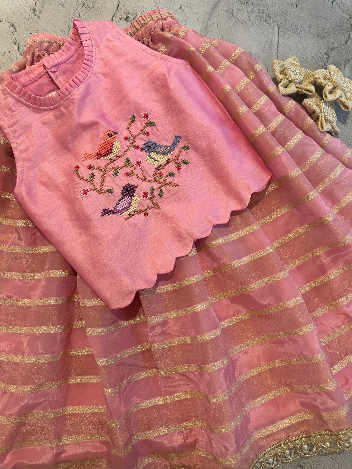 Flock of birds skirt set in pink