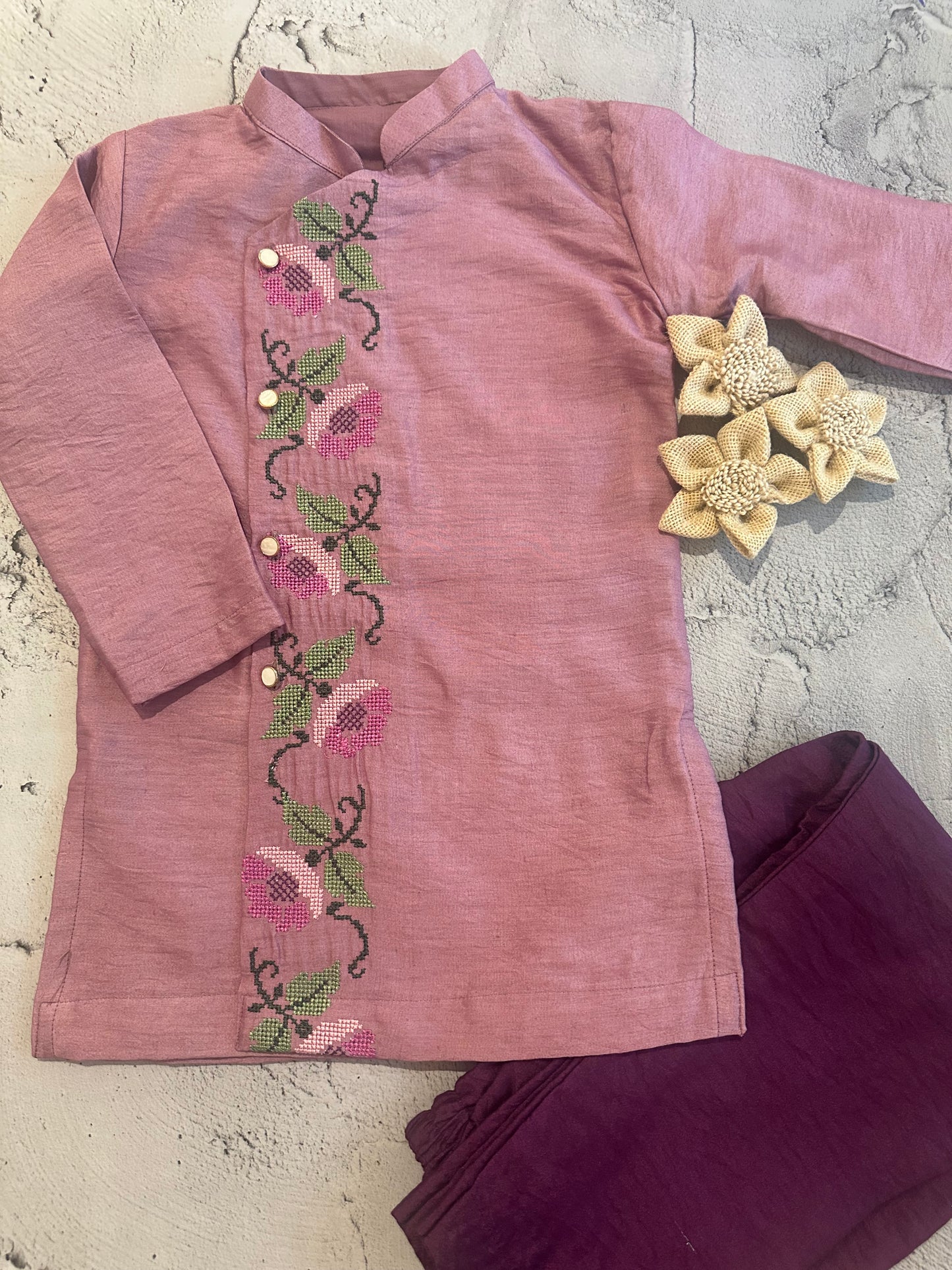 Cross stitch creeper floral kurta in mauve