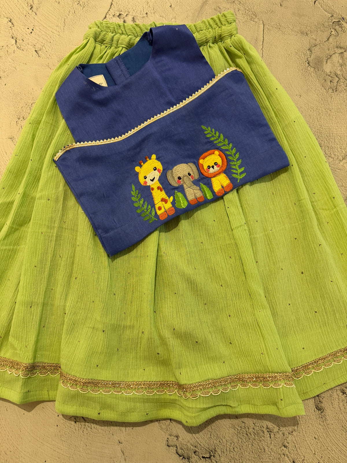 jungle Friends Embroidered Skirt Set. (3-4 years)