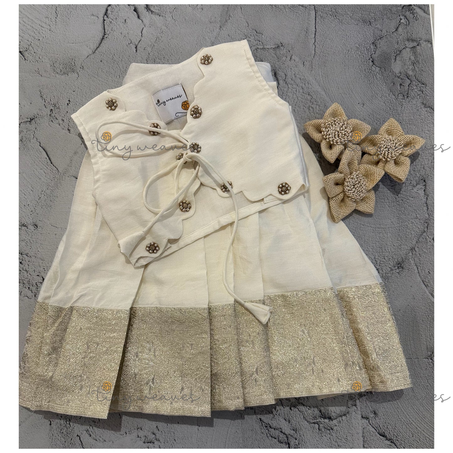 Royal skirt set (off white)