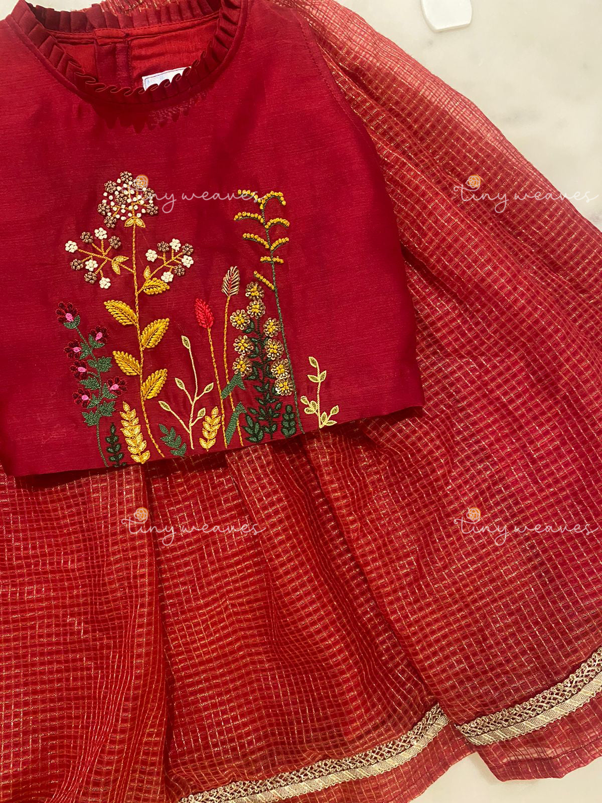 Red Kota garden skirt set