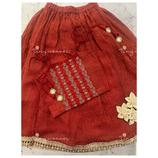 Kota embroidered skirt set (Red)